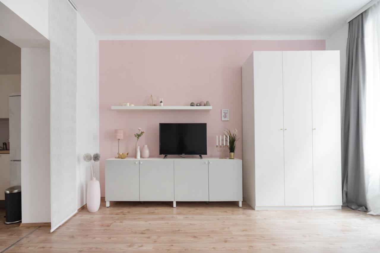 Nice Apartment In Lovely Area Viena Exterior foto